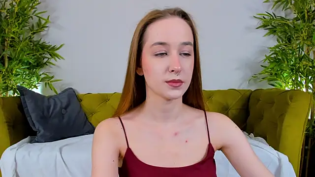 Sweett Monica online show from October 5, 1:07 am