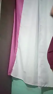 JhennySweet online show from February 28, 9:15 am