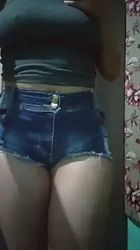 JhennySweet online show from February 18, 11:30 pm