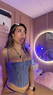 Atenea cute21 online show from May 10, 4:27 am