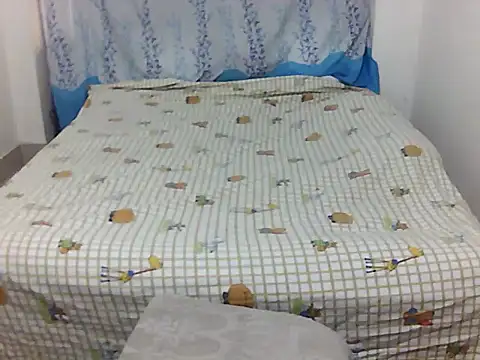 Horny desigirl online show from February 11, 6:46 am