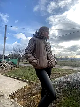 Snapshot of Anita-Smith chatting on November 25, 9:31 am Anita-Smith online show from November 25, 9:31 am