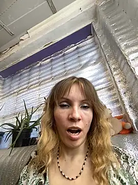 Snapshot of Anita-Smith chatting on March 21, 11:22 am Anita-Smith online show from March 21, 11:22 am