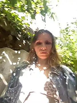 Snapshot of Anita-Smith chatting on July 17, 8:11 am Anita-Smith online show from July 17, 8:11 am