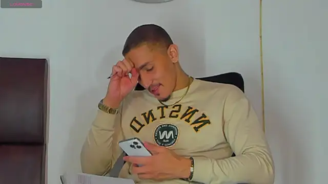 MikeRoss7777 online show from October 11, 5:08 am