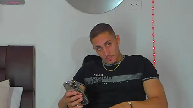 MikeRoss7777 online show from September 28, 5:09 pm