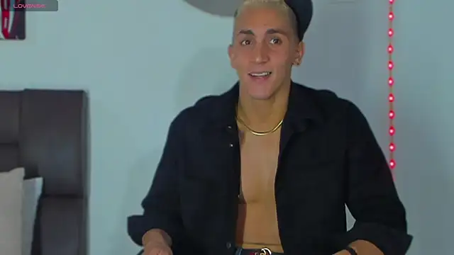 MikeRoss7777 online show from February 23, 3:13 am