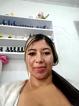 Ariana-pp03 online show from March 21, 9:56 pm