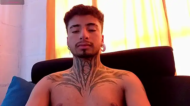 JuanCamiilo 66 online show from May 19, 6:59 pm