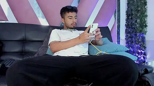 JuanCamiilo 66 online show from June 3, 12:39 pm