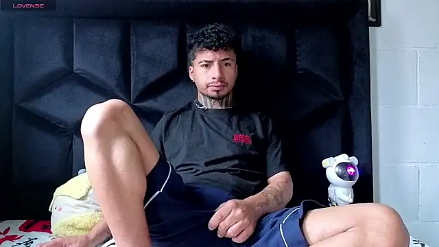 JuanCamiilo 66 online show from April 15, 3:38 pm