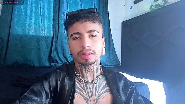 JuanCamiilo 66 online show from May 26, 1:09 pm