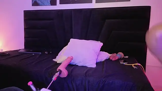 JuanCamiilo 66 online show from April 18, 4:26 am