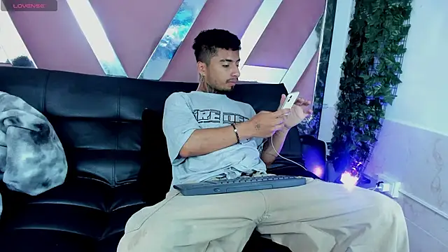 JuanCamiilo 66 online show from February 16, 2:05 pm