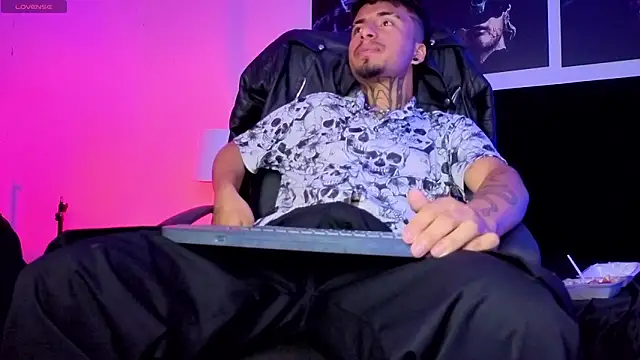 JuanCamiilo 66 online show from March 21, 2:35 am