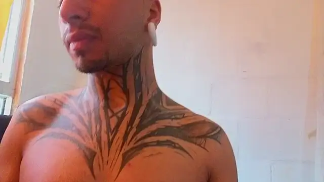 JuanCamiilo 66 online show from May 10, 7:38 pm