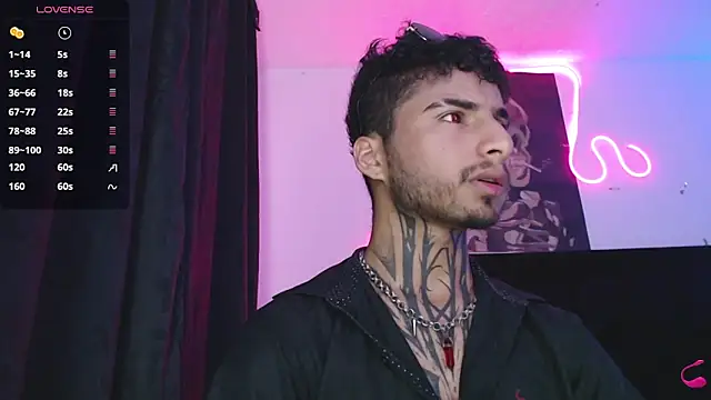 JuanCamiilo 66 online show from September 22, 3:01 am