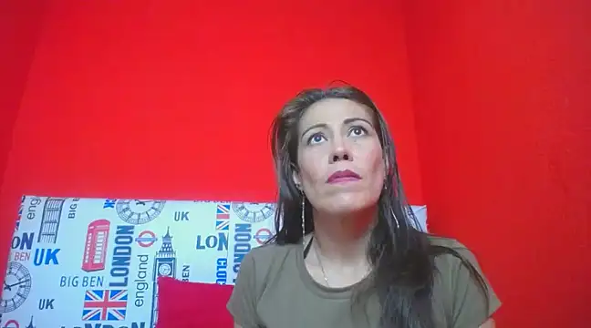 alejandracooper  online show from January 14, 6:49 pm