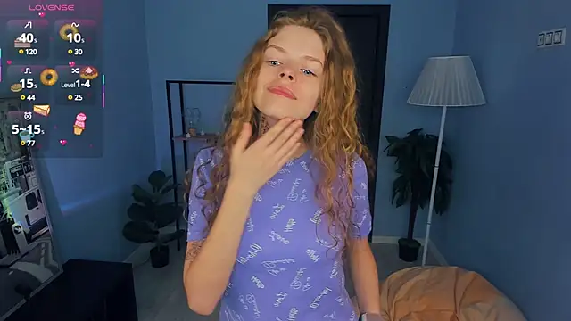 Snapshot of RayaNenlia chatting on March 17, 5:12 am RayaNenlia online show from March 17, 5:12 am