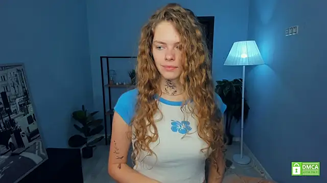 Snapshot of RayaNenlia chatting on November 25, 5:08 am RayaNenlia online show from November 25, 5:08 am