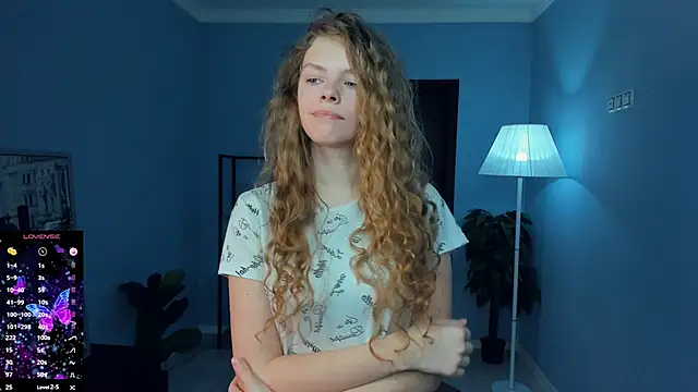 RayaNenlia online show from February 21, 5:09 am