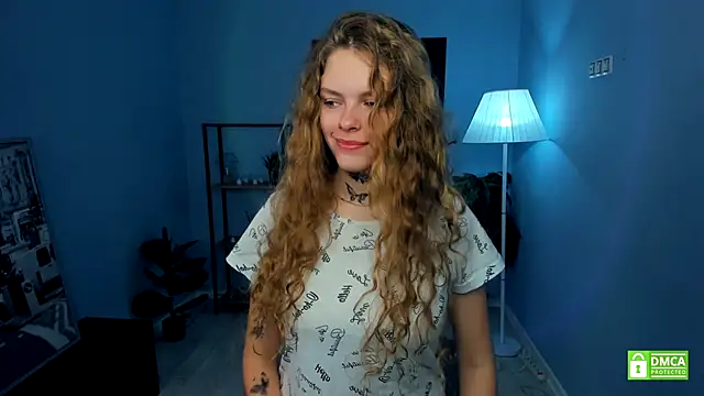 Snapshot of RayaNenlia chatting on November 16, 5:12 am RayaNenlia online show from November 16, 5:12 am