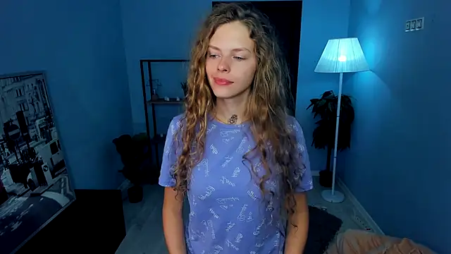 Snapshot of RayaNenlia chatting on September 14, 5:08 am RayaNenlia online show from September 14, 5:08 am