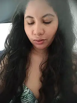 Snapshot of Yara0k chatting on June 11, 12:35 pm Yara0k online show from June 11, 12:35 pm