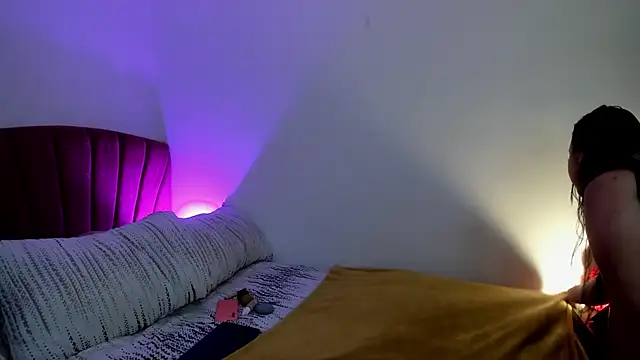 Melody bonnie online show from November 10, 11:04 am