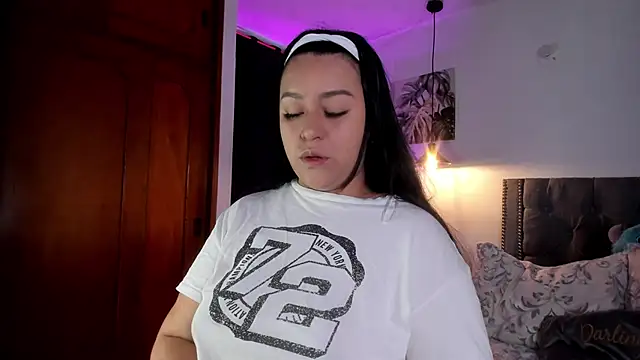 Melody bonnie online show from February 12, 11:43 am