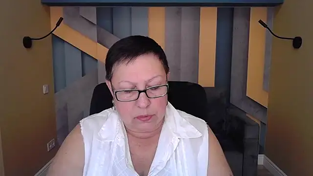 BarbaraTurners online show from November 12, 7:29 pm