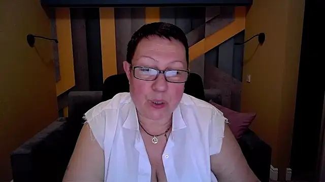 BarbaraTurners online show from March 3, 6:46 pm