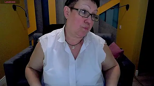 BarbaraTurners online show from March 18, 12:40 am