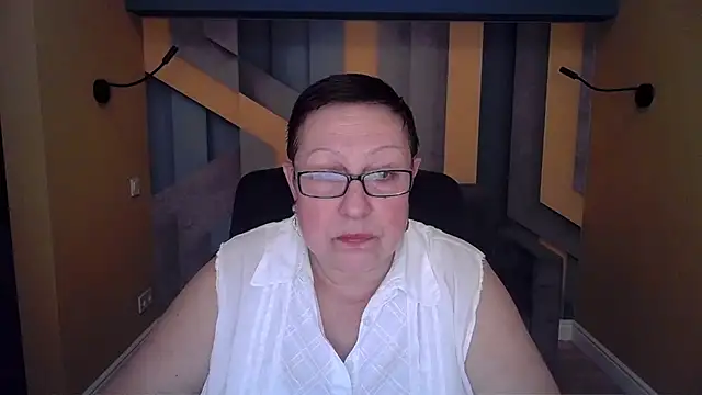 BarbaraTurners online show from December 1, 7:37 pm