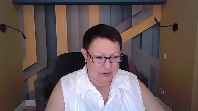 BarbaraTurners online show from November 5, 7:39 pm