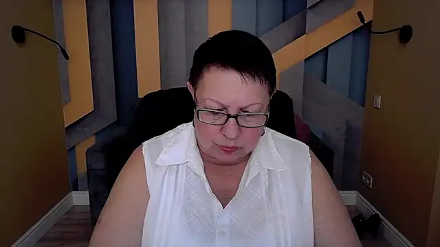 BarbaraTurners online show from November 7, 7:40 pm