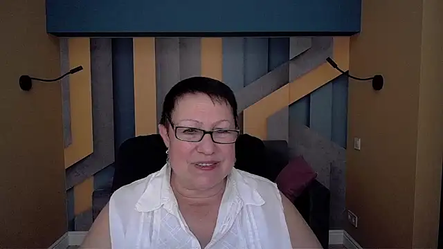 BarbaraTurners online show from November 17, 7:29 pm