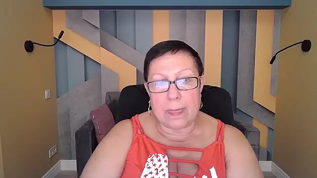 BarbaraTurners online show from October 3, 6:20 pm