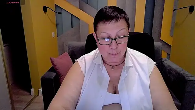 BarbaraTurners online show from March 11, 3:58 am