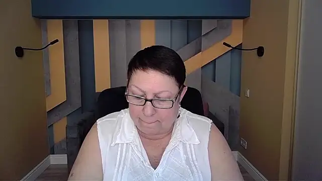 BarbaraTurners online show from December 21, 12:29 pm