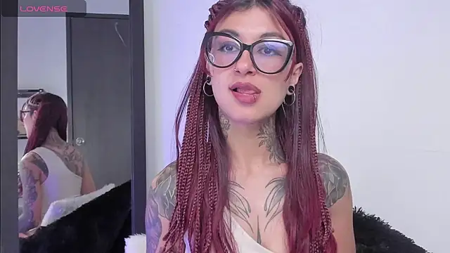 noemi foxxx online show from May 5, 2:42 pm