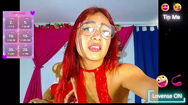 natashakissess online show from April 17, 4:21 pm