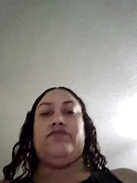 Snapshot of honeeyyy_pot chatting on September 27, 5:13 am honeeyyy pot online show from September 27, 5:13 am