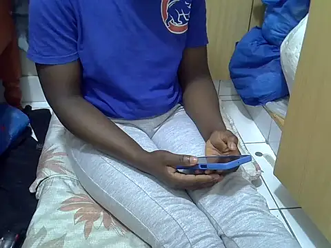 Snapshot of prettyviel chatting on September 26, 10:27 pm prettyviel online show from September 26, 10:27 pm