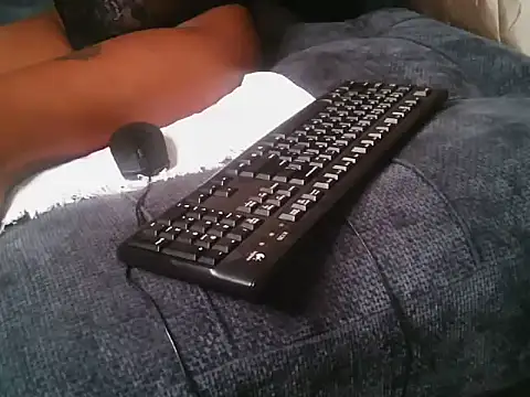 Snapshot of Rimeldany chatting on February 11, 7:03 pm Rimeldany online show from February 11, 7:03 pm