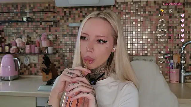 2badforyou online show from May 18, 11:04 am