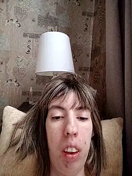 Unusual G online show from November 18, 6:28 am