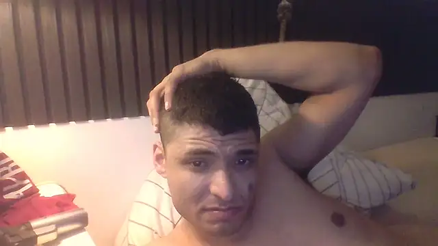 Snapshot of carsten_yazan chatting on March 19, 10:33 am carsten yazan online show from March 19, 10:33 am