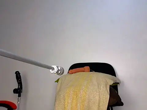 Snapshot of Fuck-Me-Daddyy chatting on September 30, 12:38 am Fuck-Me-Daddyy online show from September 30, 12:38 am