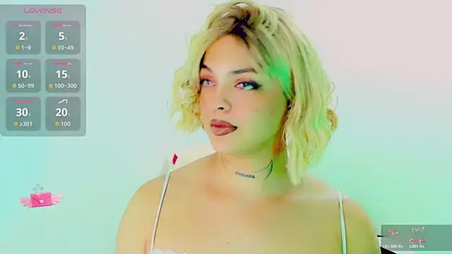 Emmaa Saenz  online show from May 21, 11:02 pm